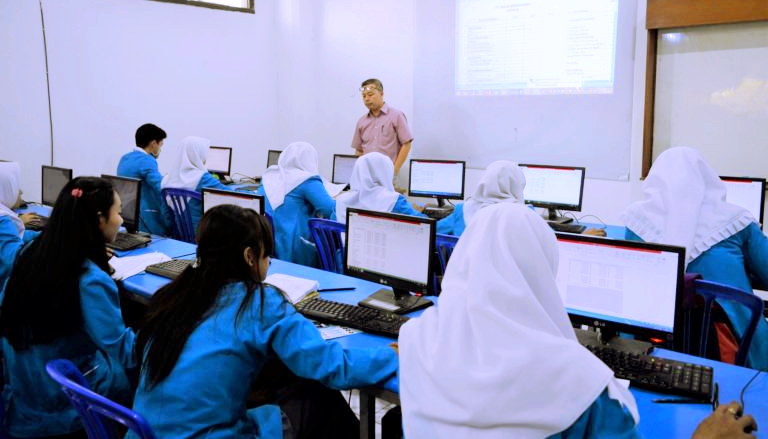 Kuliah Bisnis Digital di Universitas Ma’soem, Biaya 5 Juta per Semester untuk Calon Pengusaha Digital