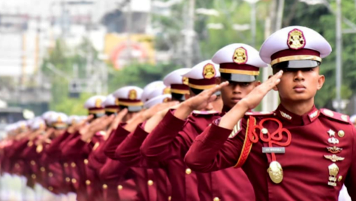Perbandingan Program Pendidikan di POLRI dan TNI, Mana yang Lebih Cocok?