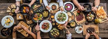 Dibayar untuk Makan? Begini Cara Food Blogger Mendapatkan Penghasilan