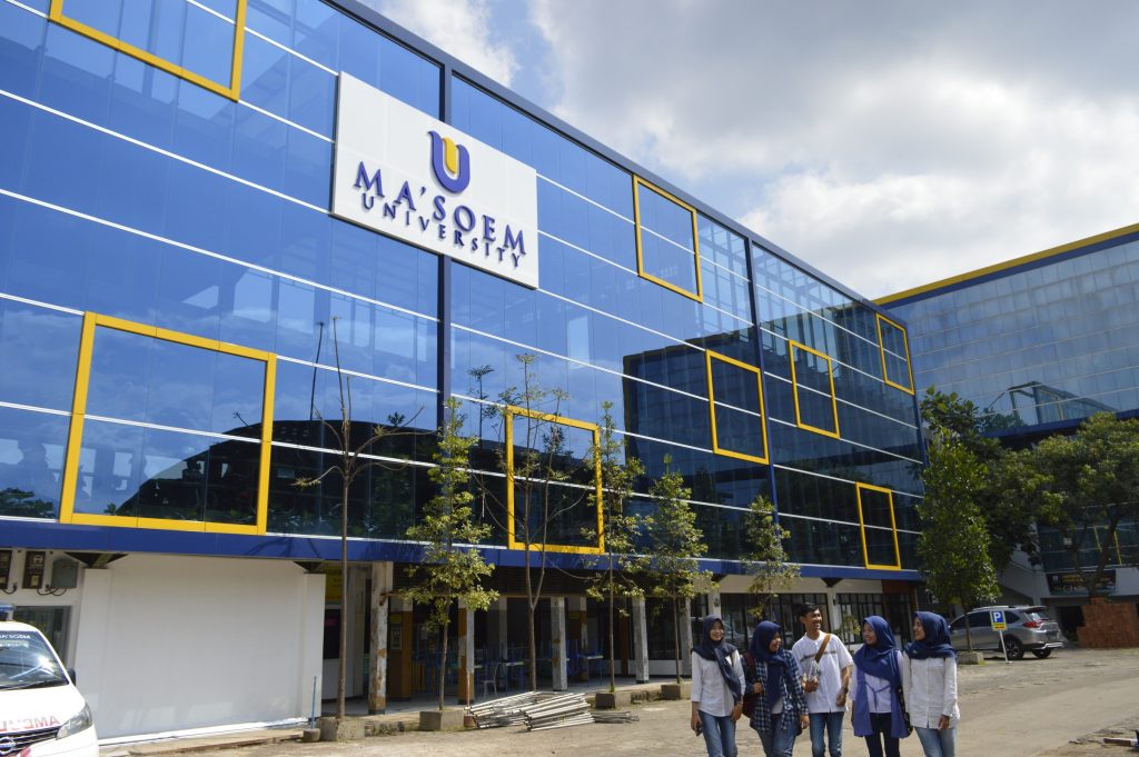 Kuliah Bisnis Digital Bandung: Siap Jadi Pengusaha Sejak Mahasiswa di Universitas Ma’soem